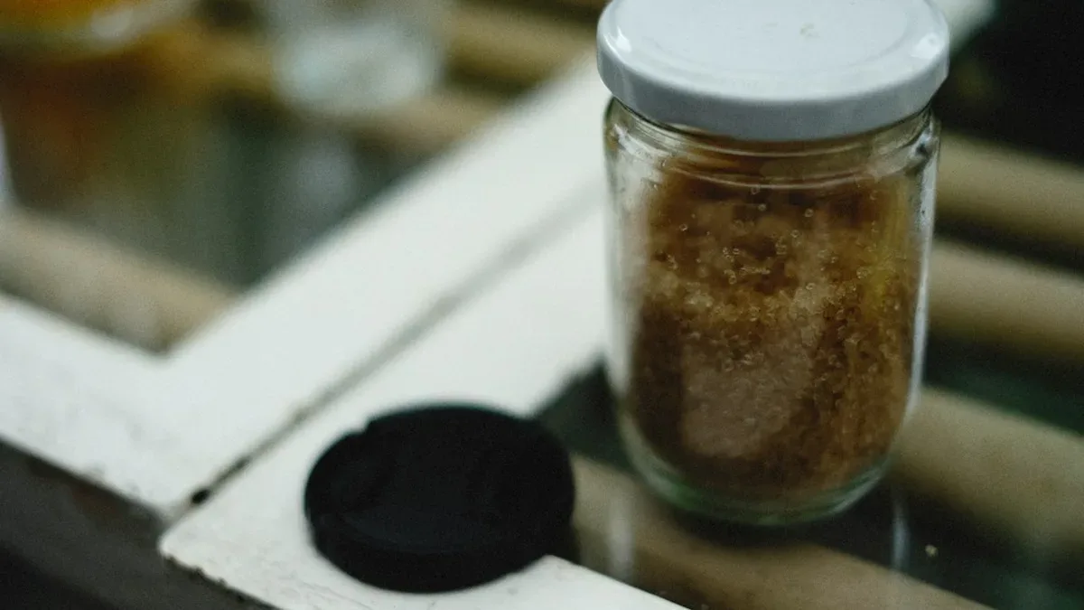 comment faire un gommage maison — Comment faire un gommage maison : sucre brun, sel fin ou avoine